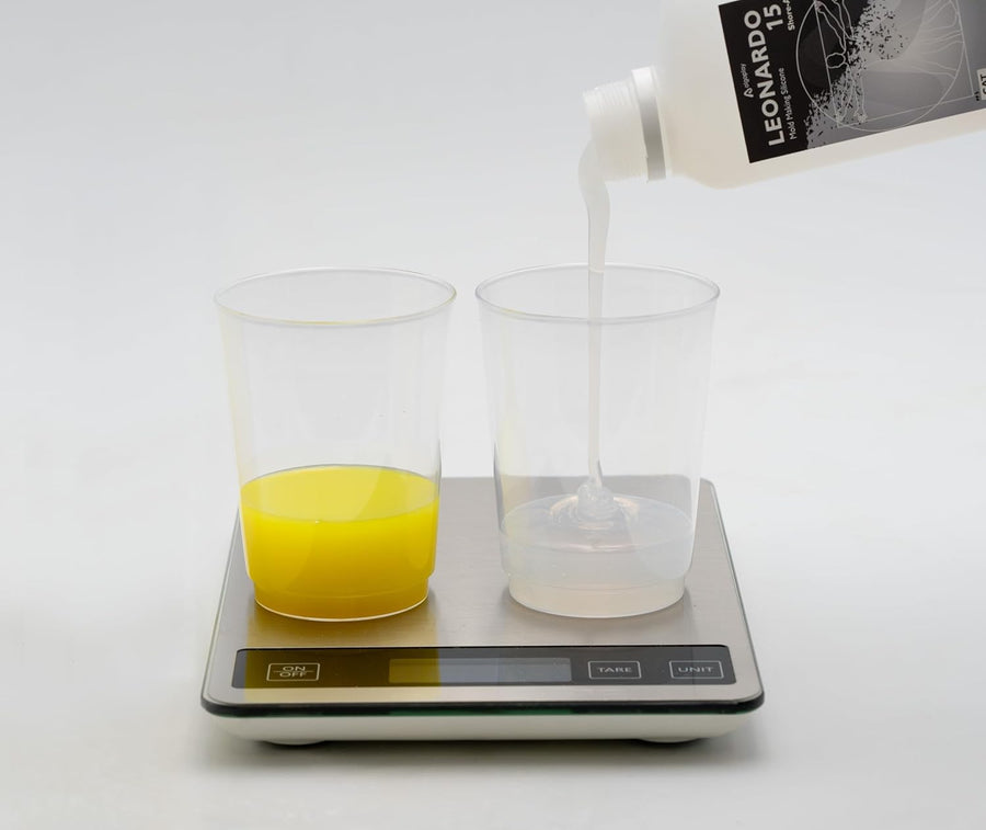 Leonardo Candle Kit Set for Candles with Wax and Silicone to Create Customized Moulds and Candles from Small Items