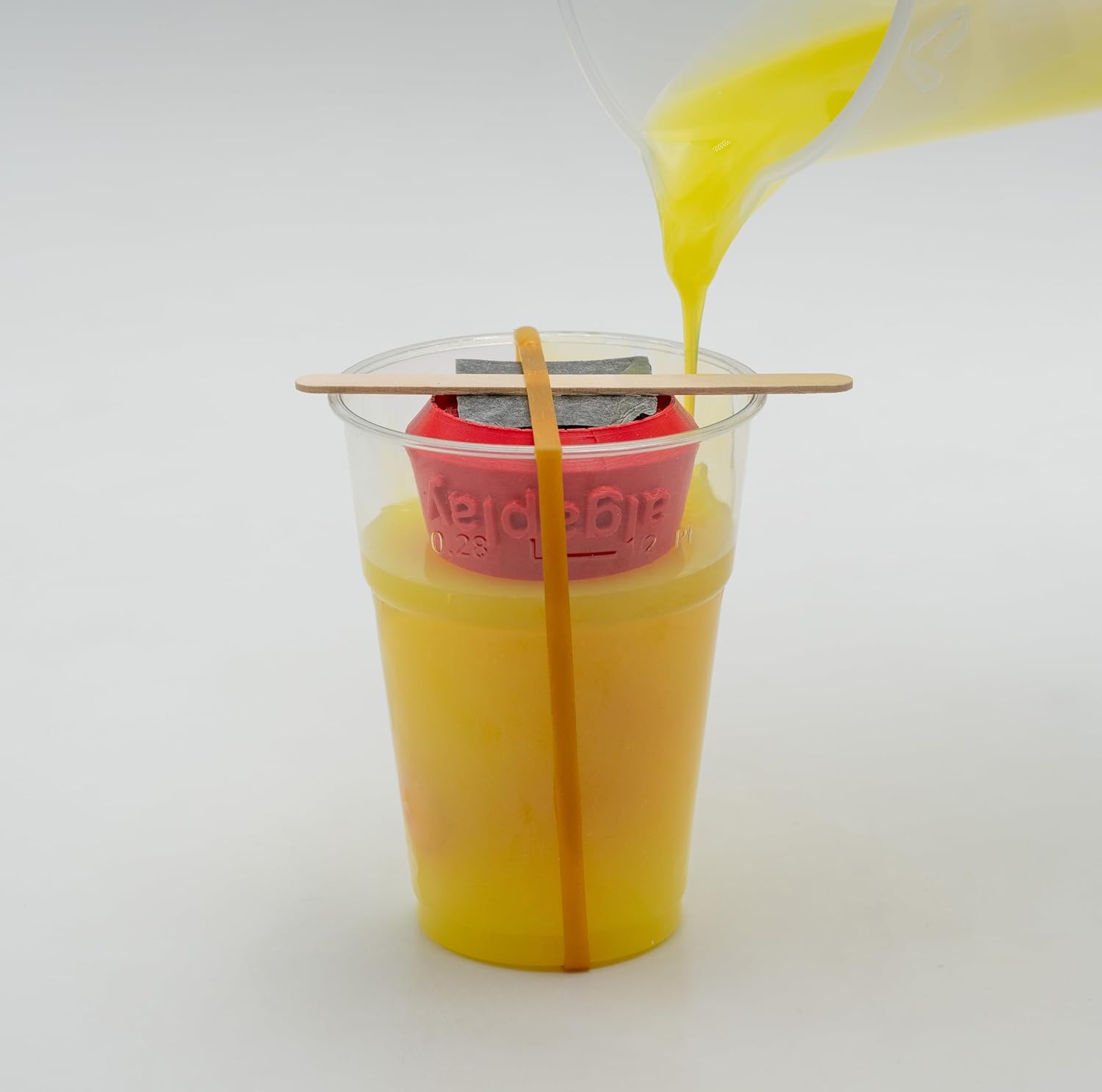 Leonardo Candle Kit Set for Candles with Wax and Silicone to Create Customized Moulds and Candles from Small Items